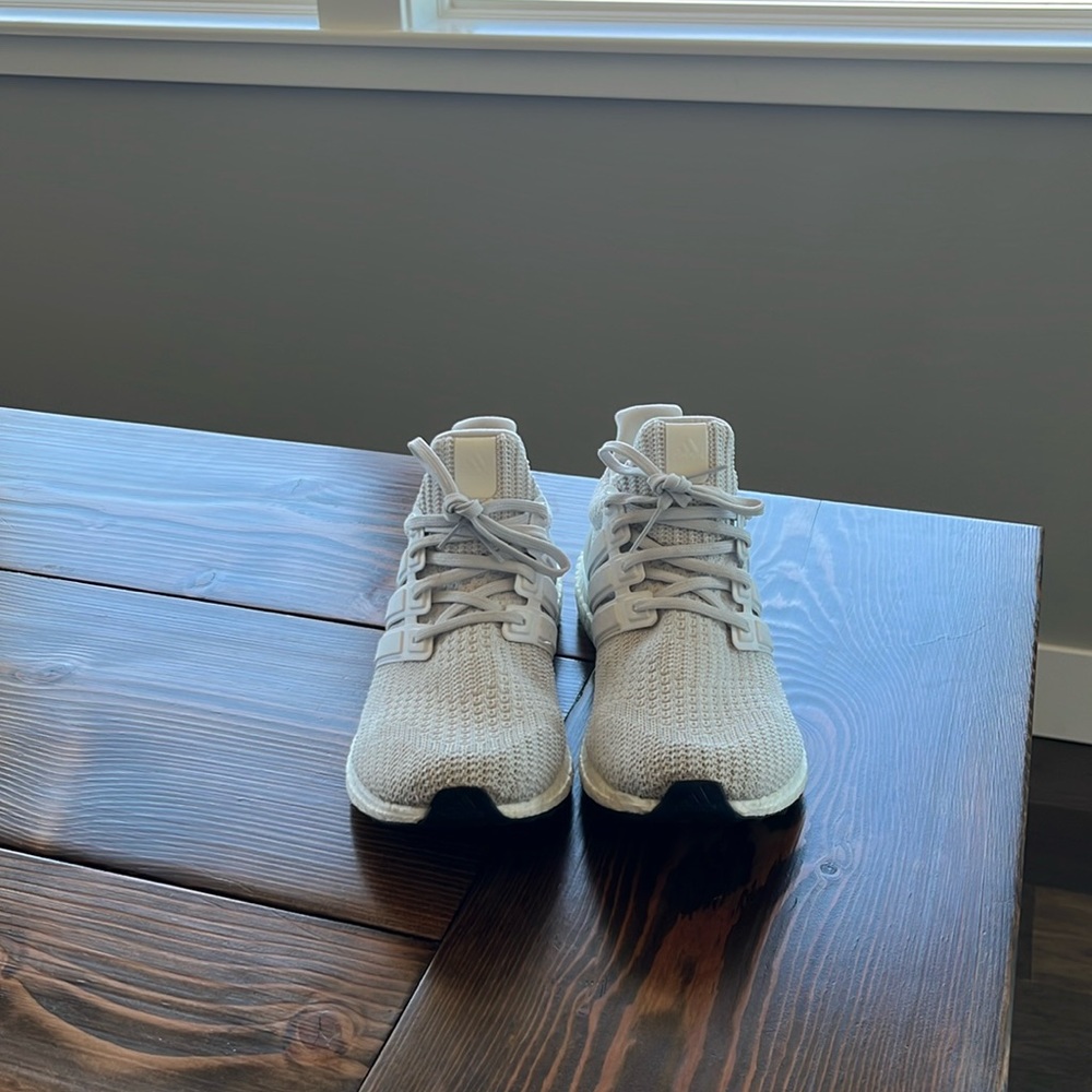 Adidas all white ultra boost, size 9, 7.5/10 condition